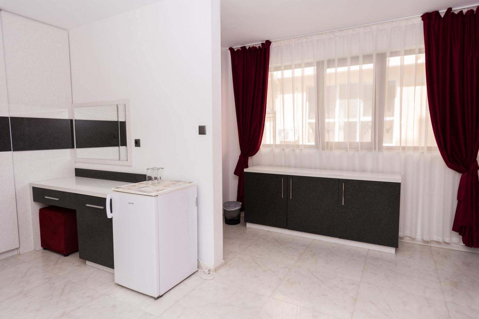 Polina Guest house