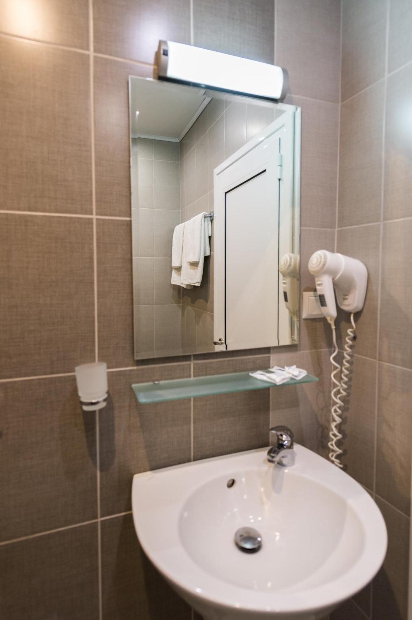 Polina Guest house