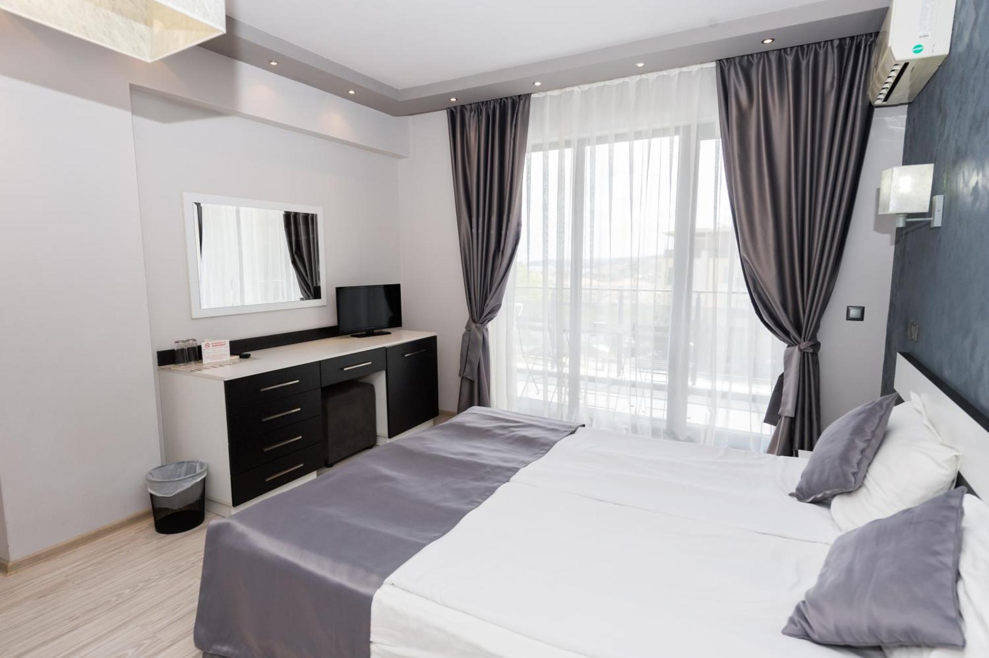 Polina Guest house *
